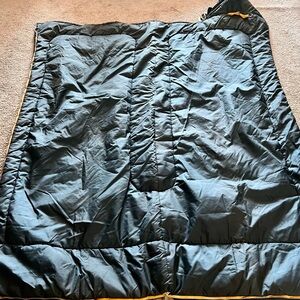 VTG White Stag Navy Blue & Red Sleeping Bag 60x72”